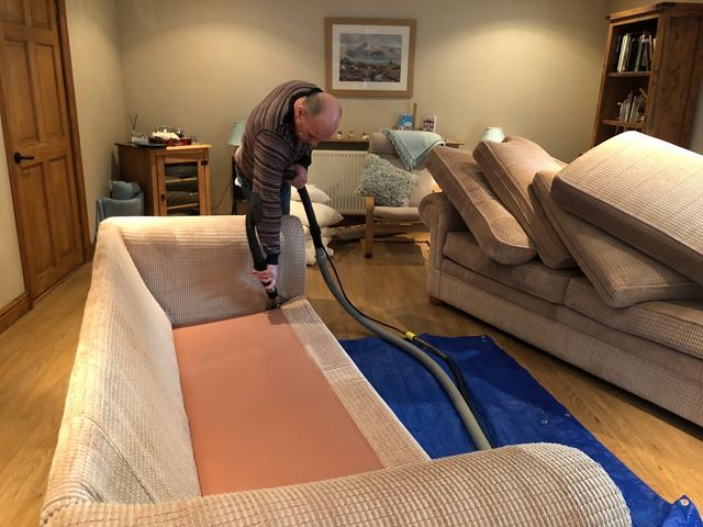 Sofa Upholstery Cleaners in Hull