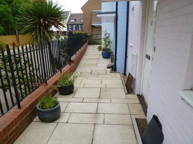 Drive and Patio Cleaners in Hull
